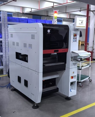 Conception étroite Module TC06 de haute précision SMT Pick and Place Machine 6 têtes Support 01005