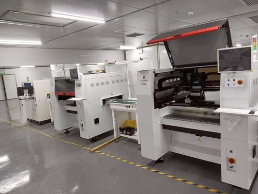 Convoyeur SMT pour cartes de circuits imprimés avec longueur réglable de 0,5/0,6/0,7/1,0/1,2 m, vitesse réglable de 0 à 8000 mm/min et plage de largeur de rail de 50 mm à 350 mm