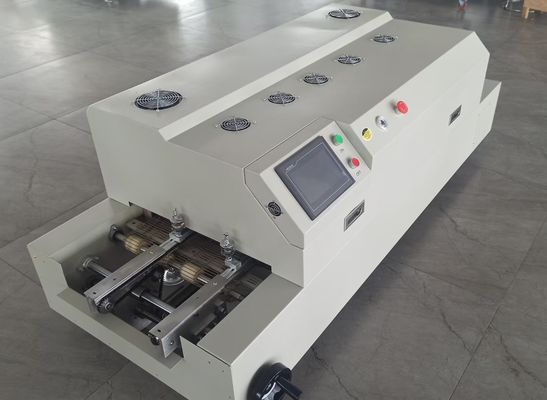 Four à refusion à chaîne de paillasse T981 sans plomb à 8 zones pour brasage BGA PCB double face