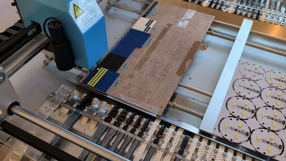 Machine de placement et de dépose SMT de paillasse CHMT48VB, 58 alimentateurs, 2 caméras de vision