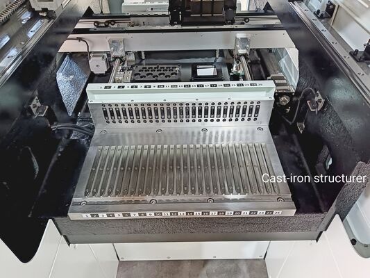Ligne de production SMT entièrement automatique avec deux machines Pick and Place TC06
