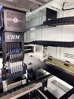 Machine de sélection et de placement universelle de PCB SMD entièrement automatique avec base CHM-551